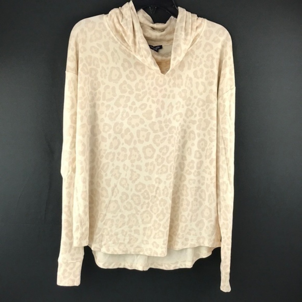 Splendid - ‘Leopard’ soft cowl top. SZ:Large. NWT